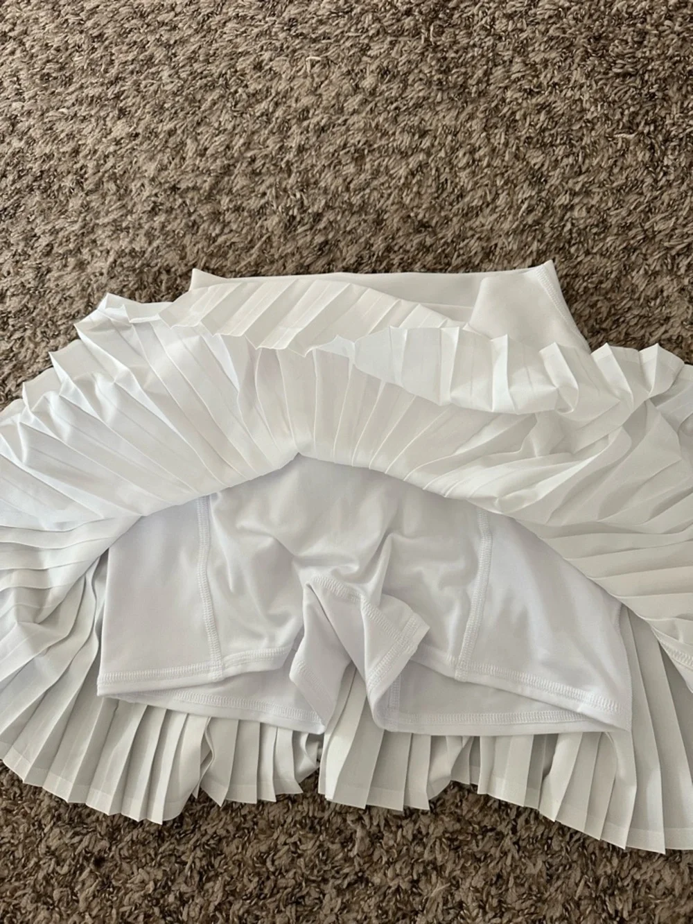 ALO Yoga White Pleated Mini Skirt